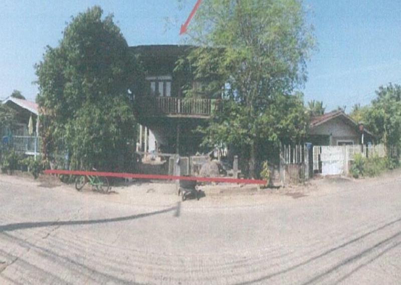 นิเวศน์ ธวัชบุรี ร้อยเอ็ด